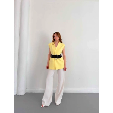 Kalın Kemer Detaylı Yelek Sarı