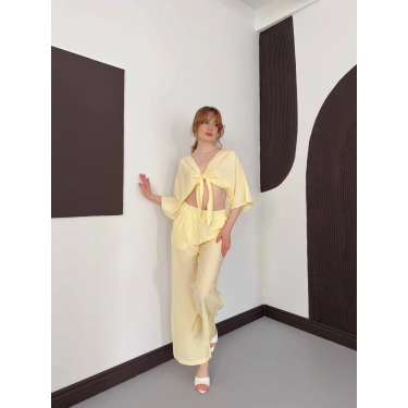 Keten Önden Bağlama Detaylı İkili Takım Sarı