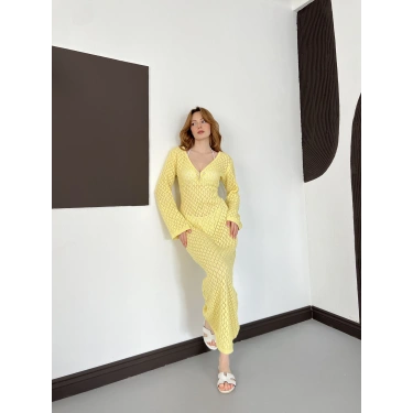 Pencere Detaylı Ajurlu Triko Elbise Sarı