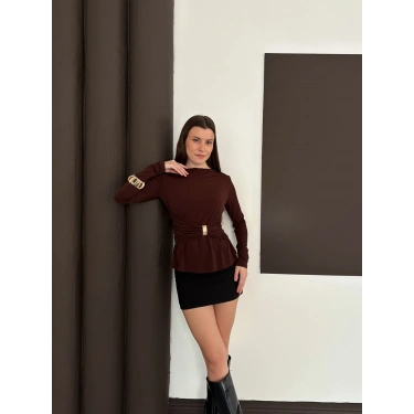 Aksesuar Detaylı Tasarım Bluz Acı Kahve