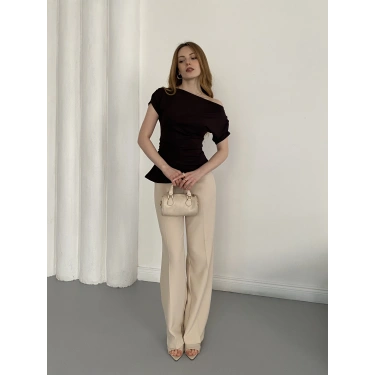 Asimetrik Kesim Tek Omuz Bluz Kahve