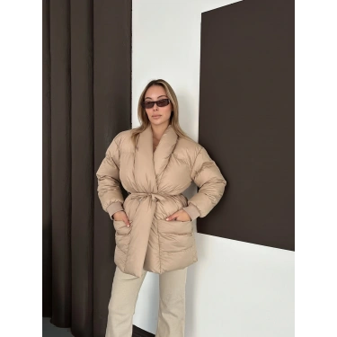 Belden Bağlamalı Cepli Şişme Mont Bej