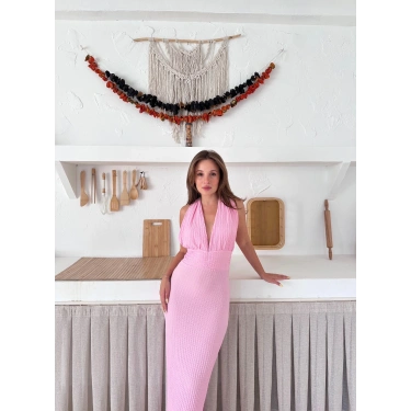 Boyundan Bağlamalı Gofre Elbise Pembe