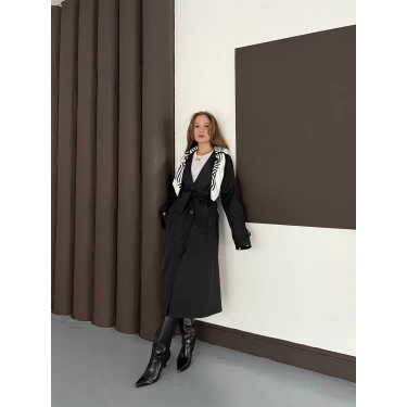 Fular Detaylı Uzun Trençkot Siyah