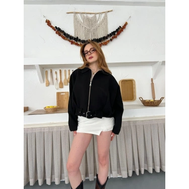 Kemer Detaylı Fermuarlı Kısa Kaşe Ceket Siyah