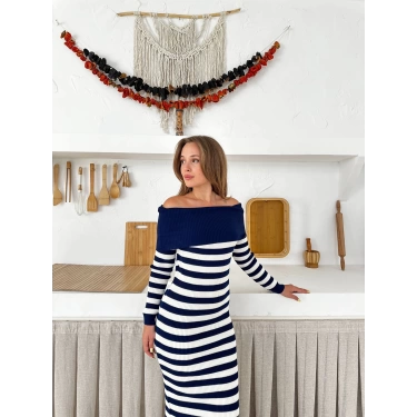 Madonna Yaka Elegant Lines Lacivert