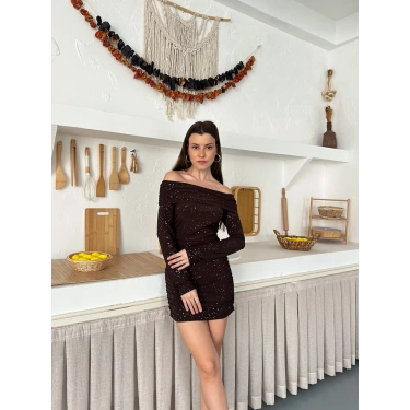 Madonna Yaka Simli Mini Elbise Kahve