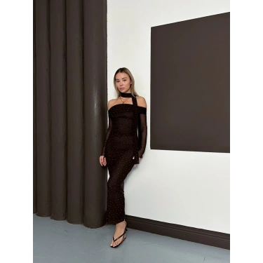 Madonna Yaka Taş Detaylı Işıltılı Elbise Acı Kahve