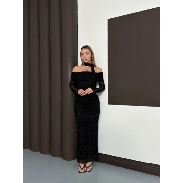 Madonna Yaka Taş Detaylı Işıltılı Elbise Siyah