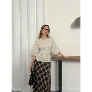 Minimal Kesim Arka Ayarlanabilir İP Detaylı Bluz Bej