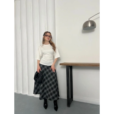 Minimal Kesim Arka Ayarlanabilir İP Detaylı Bluz Ekru