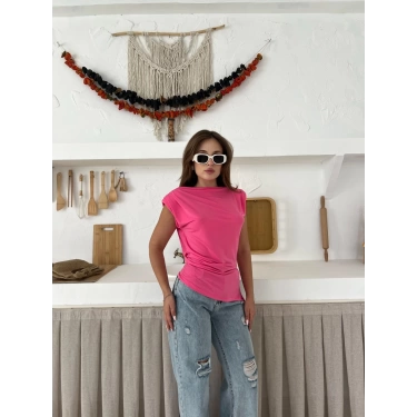 Omuz Vatkalı Asimetrik Bluz Pembe