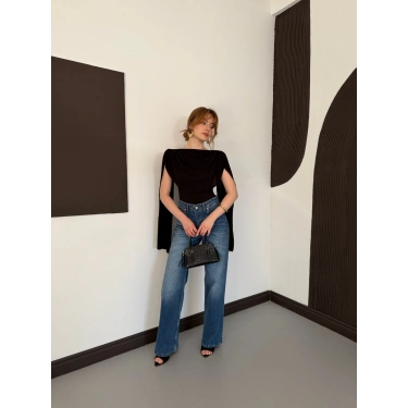 Pelerin Detaylı Body Suit Siyah
