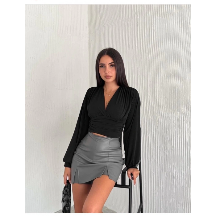 KORSAJLI UZUN KOL BLUZ -SİYAH