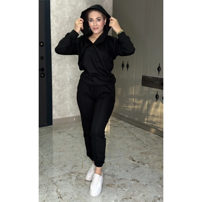 SİYAH KAPŞONLU DÜZ TAKIM