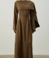 Omzu Şal Detaylı Cupro Elbise Haki