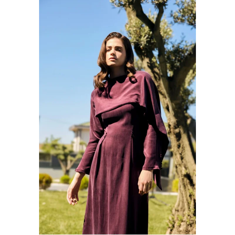 Omzu Şal Detaylı Cupro Elbise Mürdüm