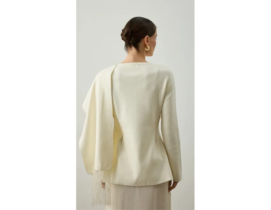 Omzu Püskül Şal Detaylı Triko Hırka - Ekru