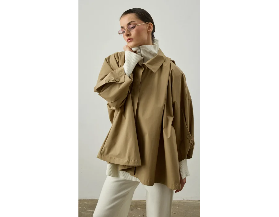 Çıkarılabilir Kürk Yaka Detaylı Kısa Trençkot