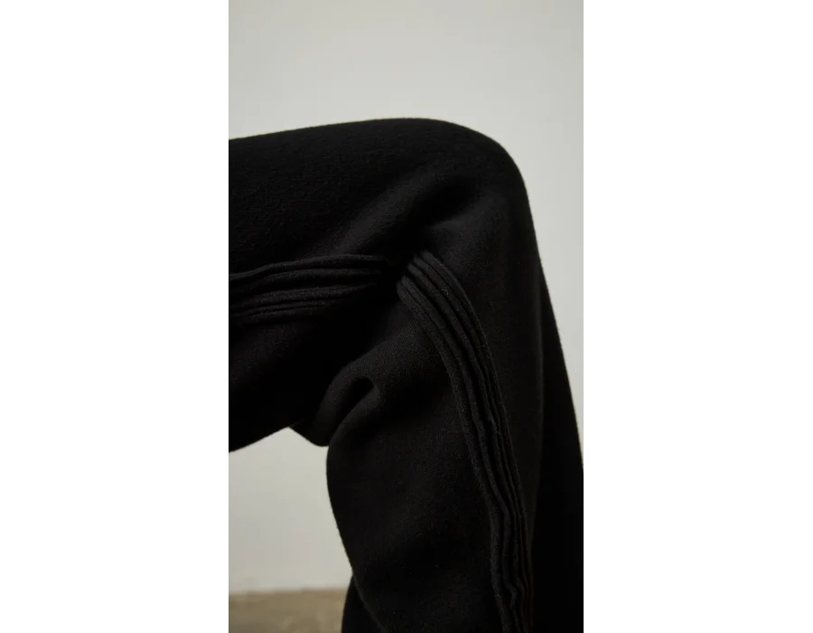 Fermuar ve Nervür Detaylı Triko Takım Siyah