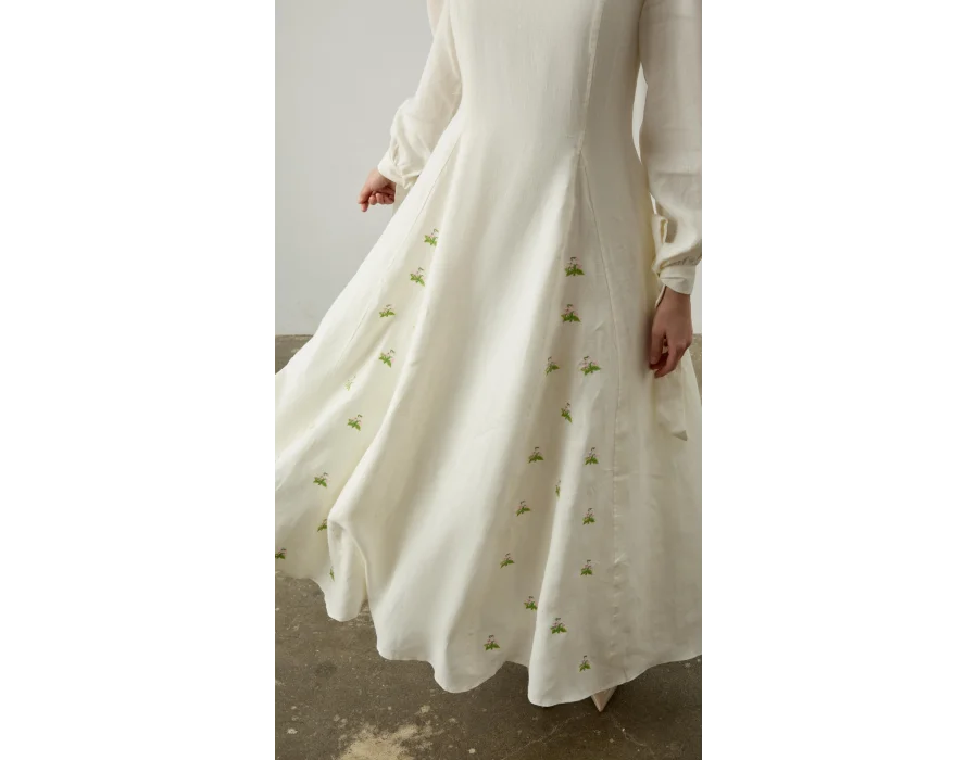 Nakış Detaylı Saf Keten Kloş Elbise