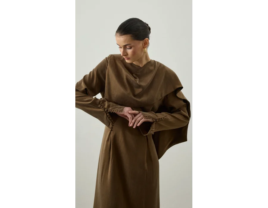 Omzu Şal Detaylı Cupro Elbise Haki