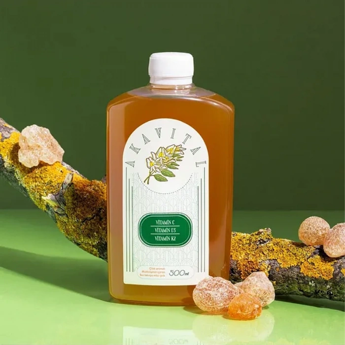 Akavital Çilek Aromalı Multivitamin İçeren Takviye Edici Gıda 500 ml