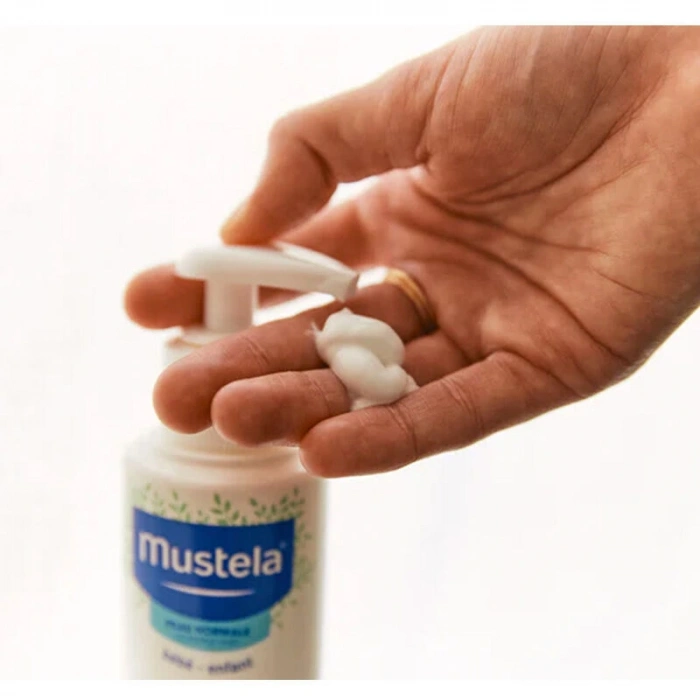 Mustela Hydra Bebe Avakado Özlü Body Lotion 300 ML