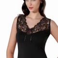 Şahinler Dantelli V Yaka Atlet B398