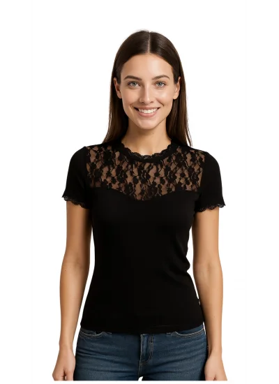 Berrak Bayan Kısa Kol Dantelli Body 8015