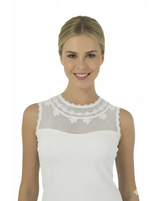 Berrak Göğüsü Tüllü Bluz 2633