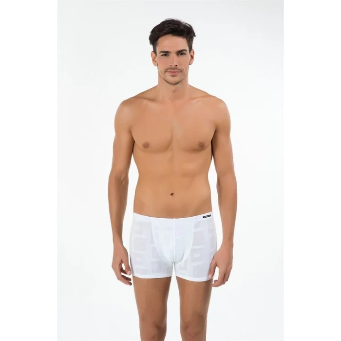 Kom Andrea Short
