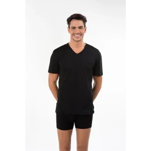 Kom Antonio V Yaka T-Shirt
