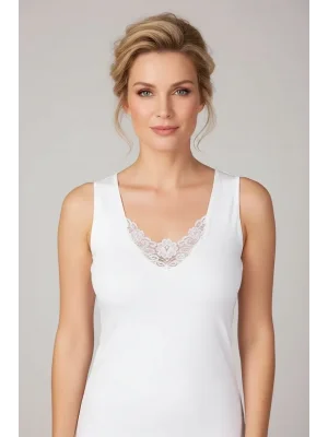 berrak kadın güpürlü genis askı atlet