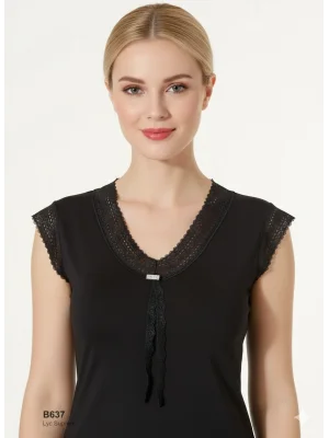 Şahinler Dantelli Taşlı Yarım Kol Bluz B637