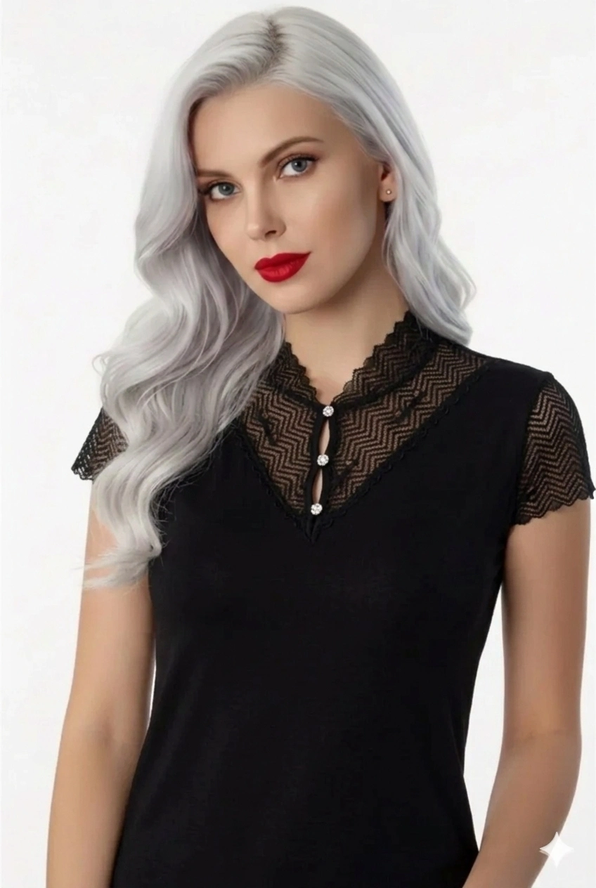 B641 ŞAHİNLER DÜĞMELİ DANTELLİ ATLET