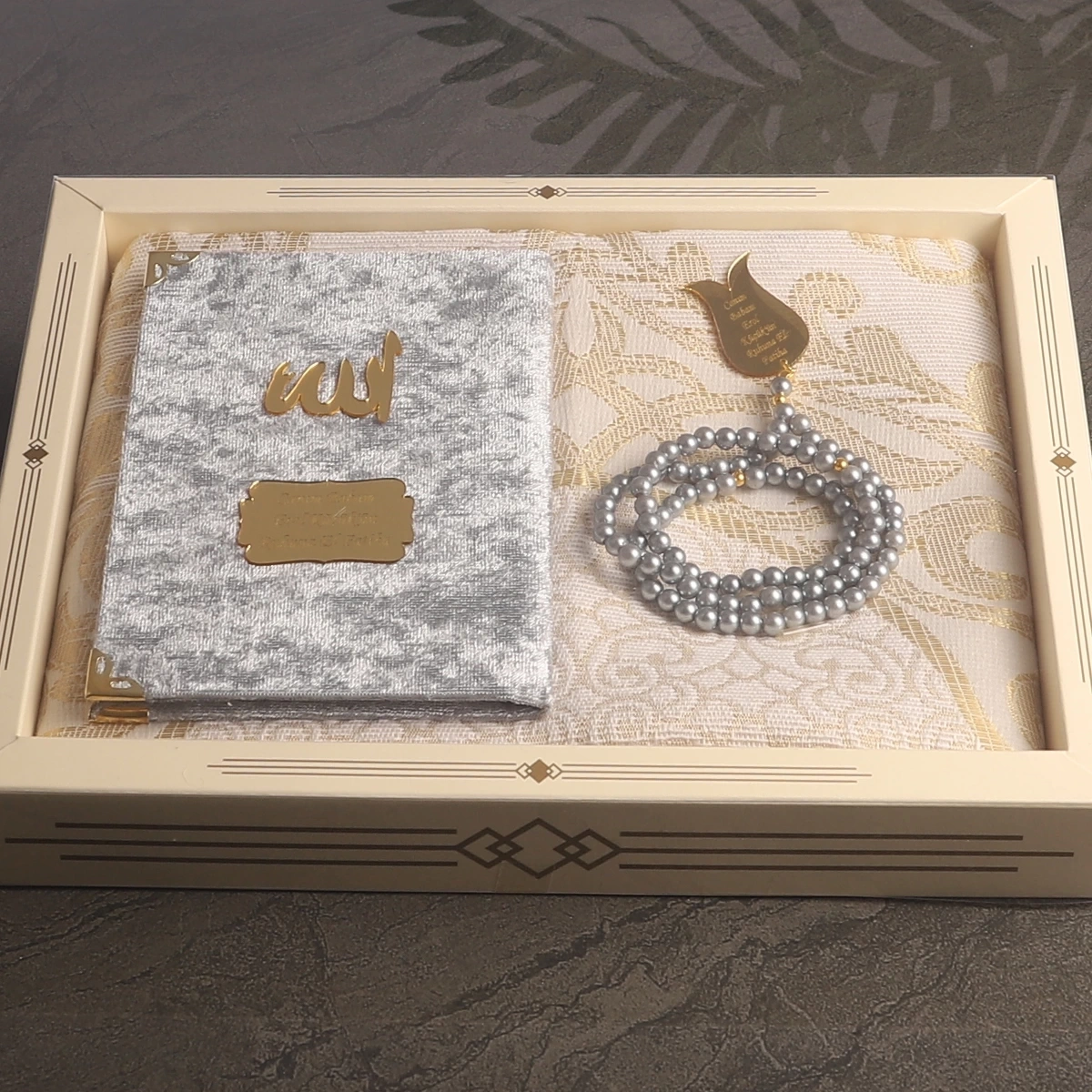 64 Sayfa Gri Kadife Yasin + İnci Tesbih + Kutulu Seccade