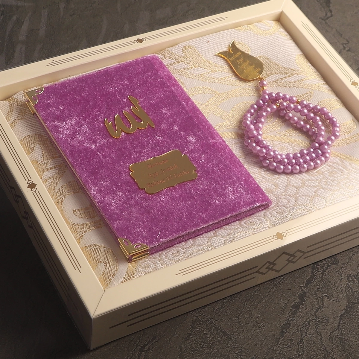 64 Sayfa Lila Kadife Yasin + İnci Tesbih + Kutulu Seccade