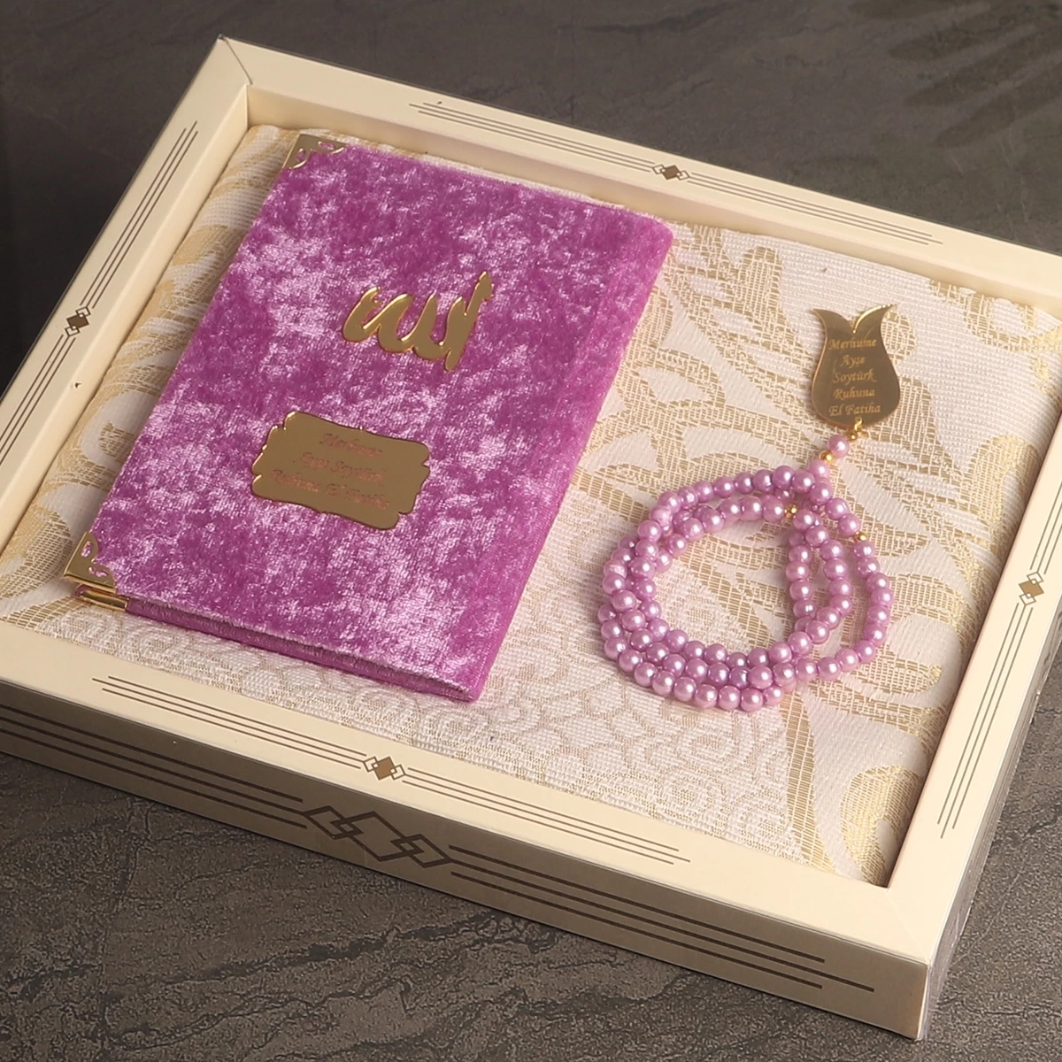 64 Sayfa Lila Kadife Yasin + İnci Tesbih + Kutulu Seccade
