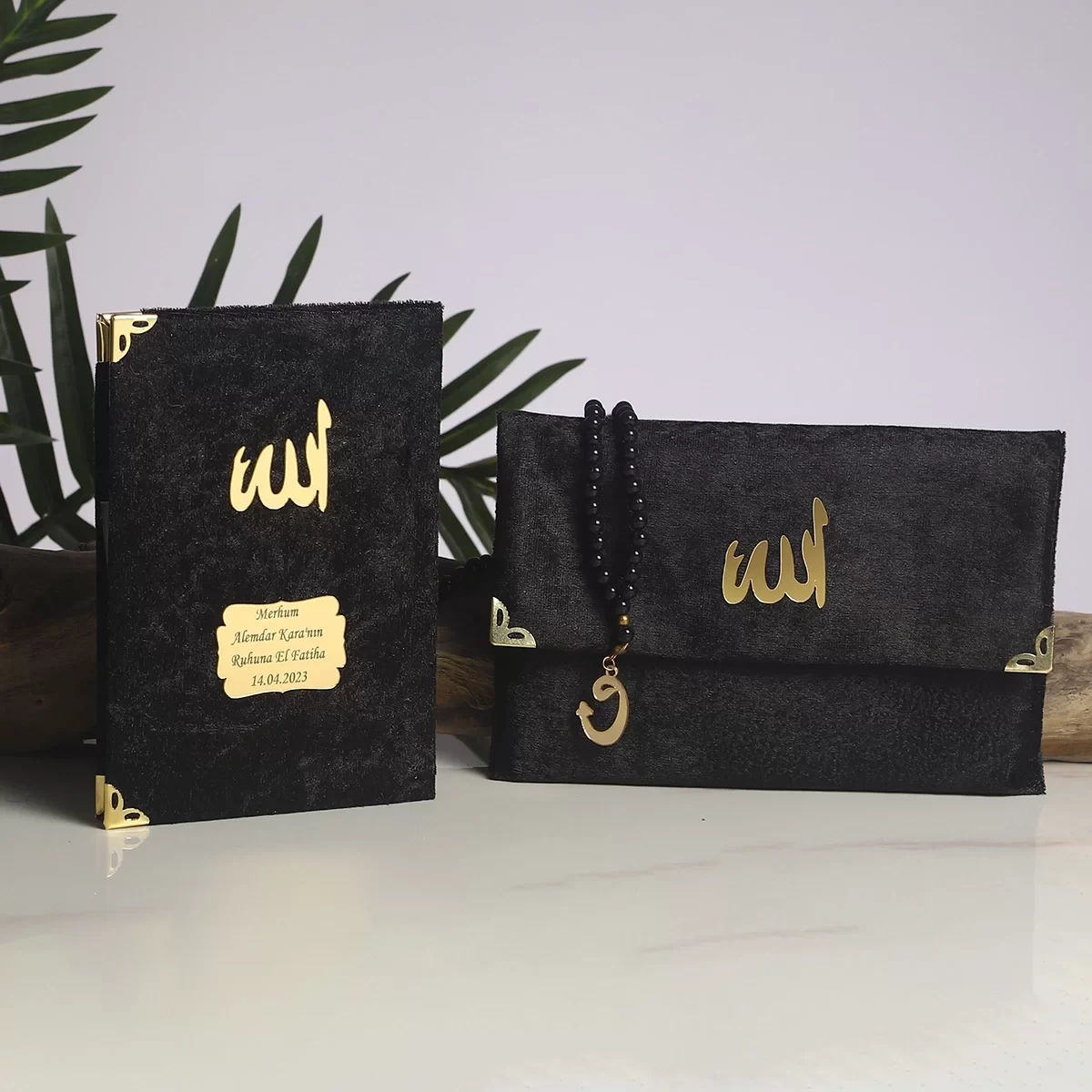 64 Sayfa Siyah Çanta ve İnci Tesbihli Kadife Yasin