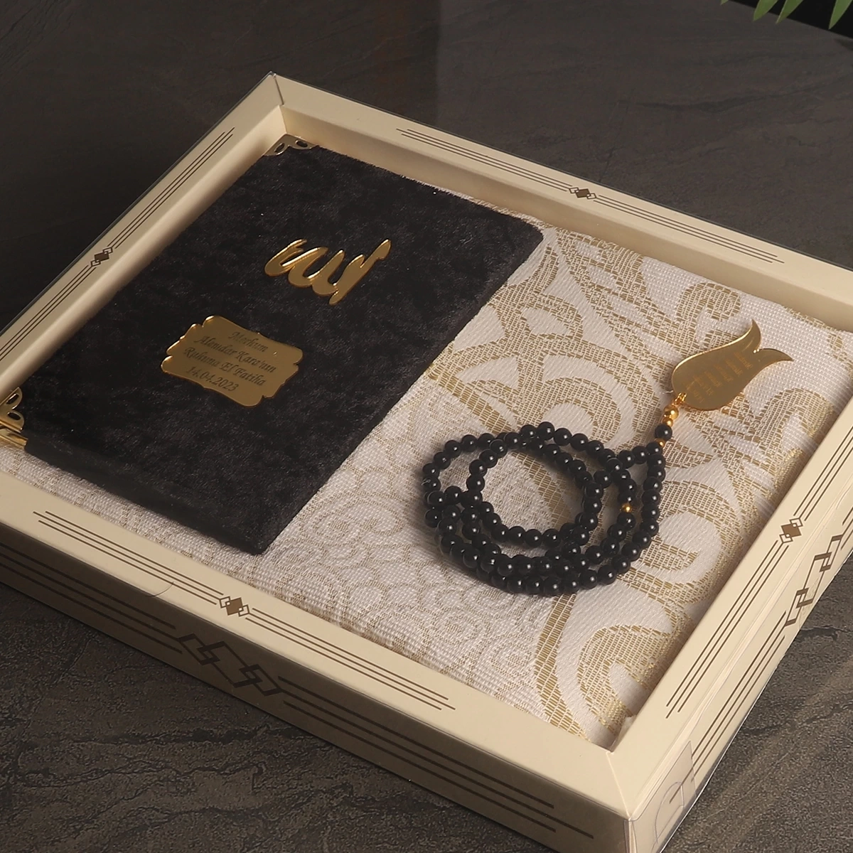 64 Sayfa Siyah Kadife Yasin + İnci Tesbih + Kutulu Seccade