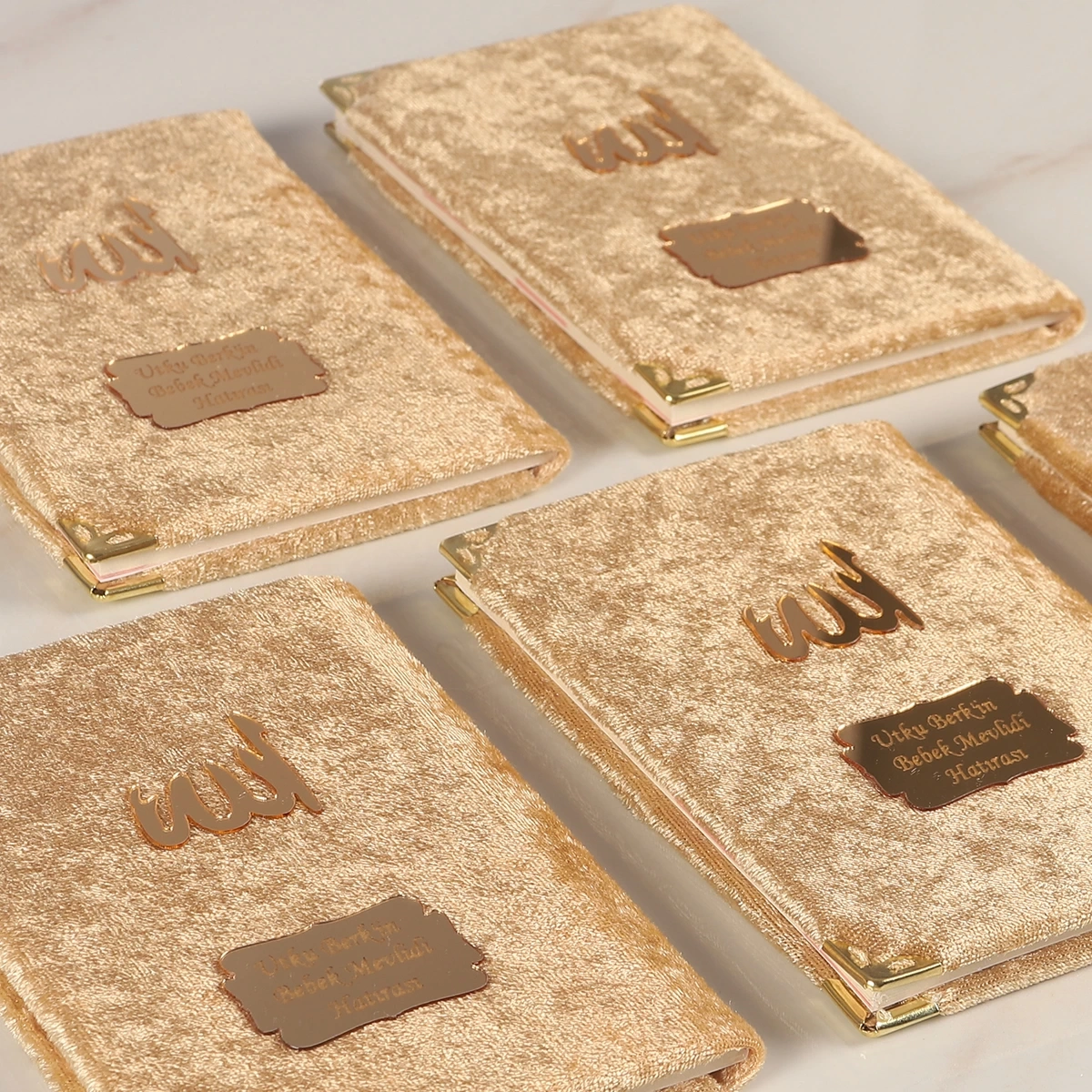 64 Sayfa Gold Kadife Yasin