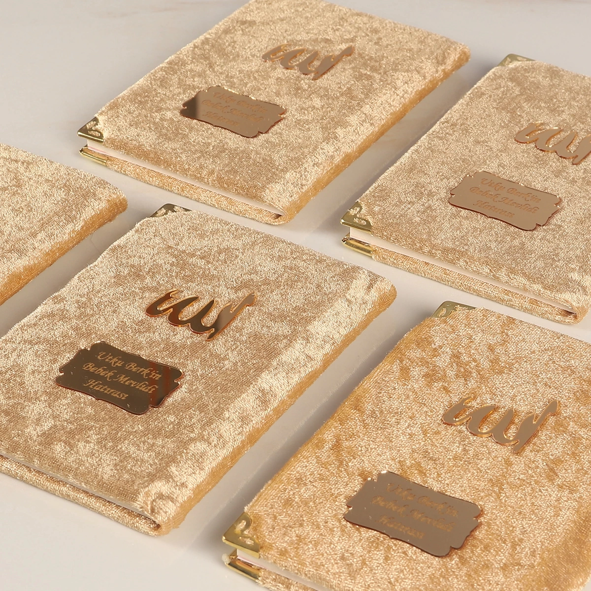 64 Sayfa Gold Kadife Yasin