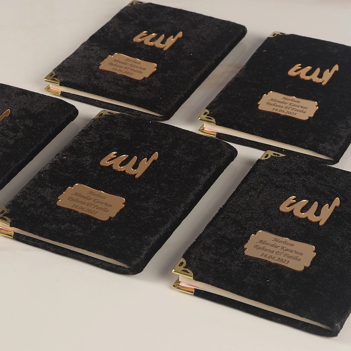 64 Sayfa Siyah Kadife Yasin