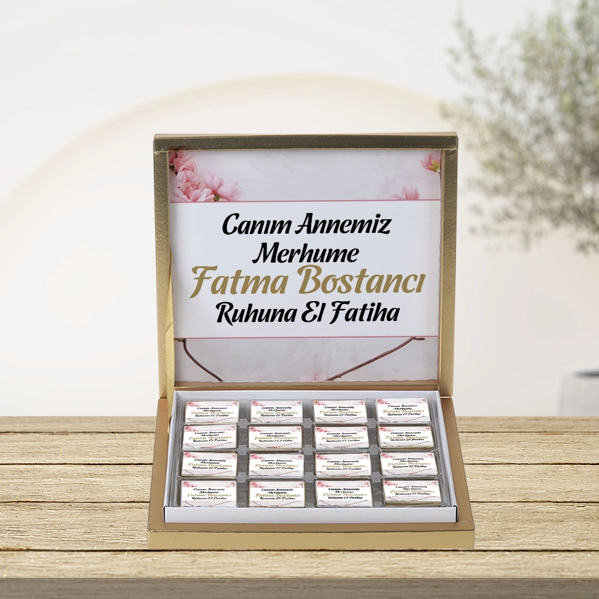 64 Sayfa Zerafet Pembe 48li Gold Kutu Çikolata