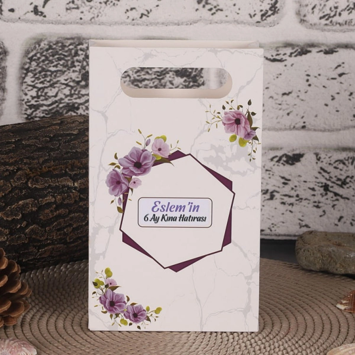 Altıgen Mor Karton Çanta