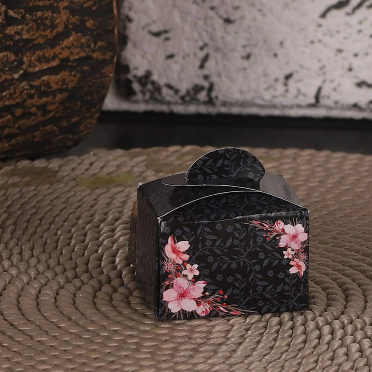 Çiçek Siyah Lokumluk