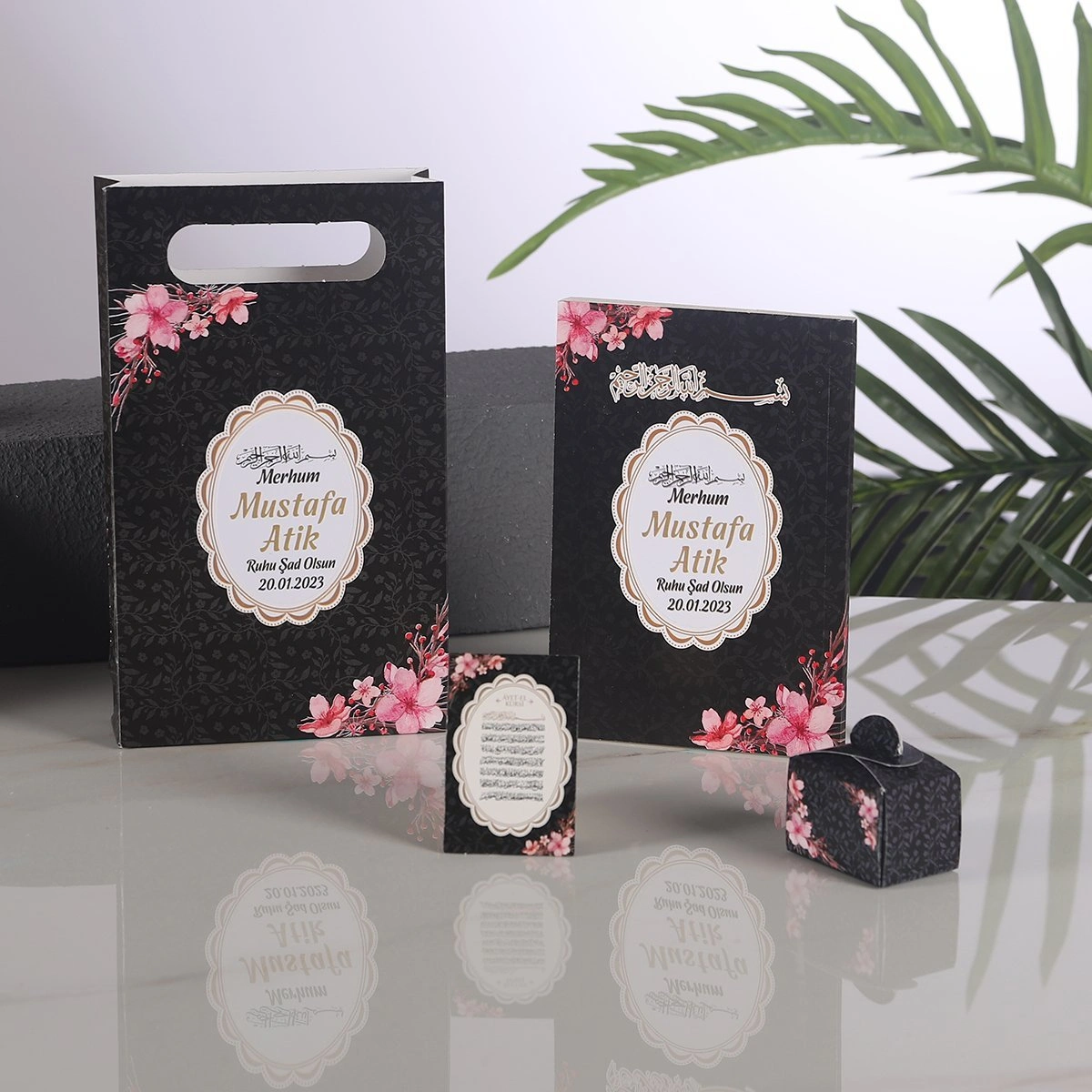 Çiçek Siyah Yasin + Çanta + Lokumluk + Magnet