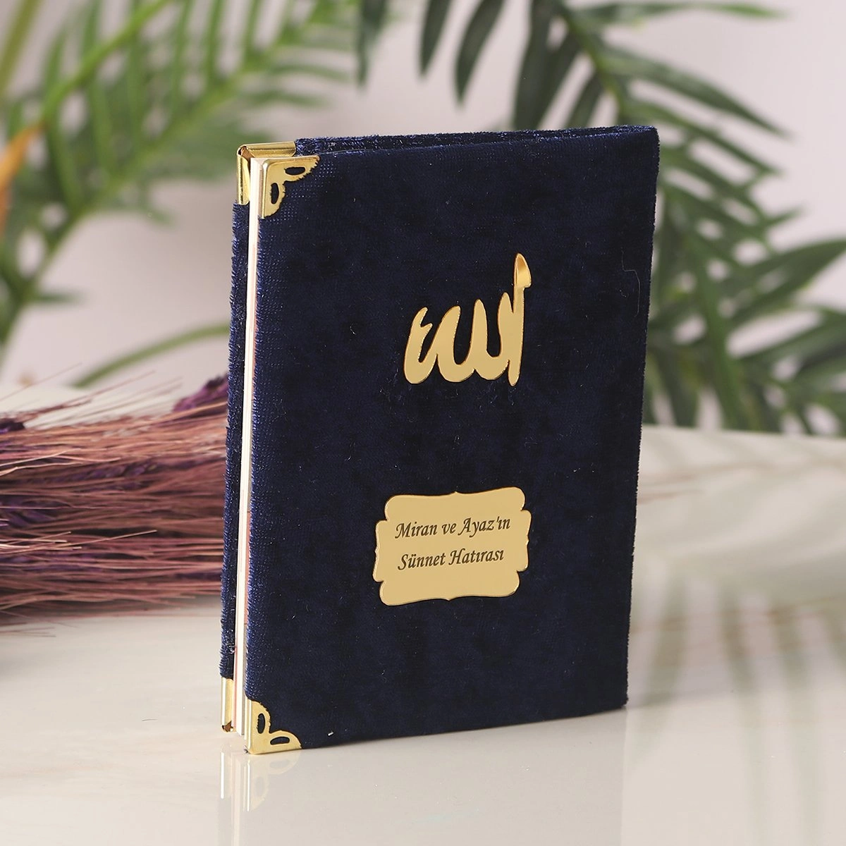 64 Sayfa Lacivert Kadife Yasin