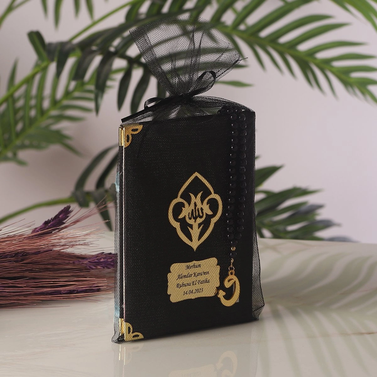 64 Sayfa Siyah Kese ve İnci Tesbihli Şantuk Yasin